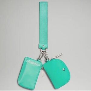Lululemon Dual Pouch Wristlet
Turquoise Teal Aqua Cyan